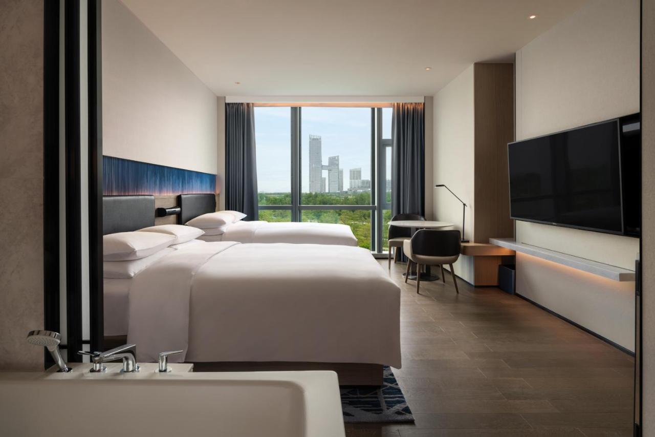 Guangzhou Marriott Hotel Nansha Bagian luar foto