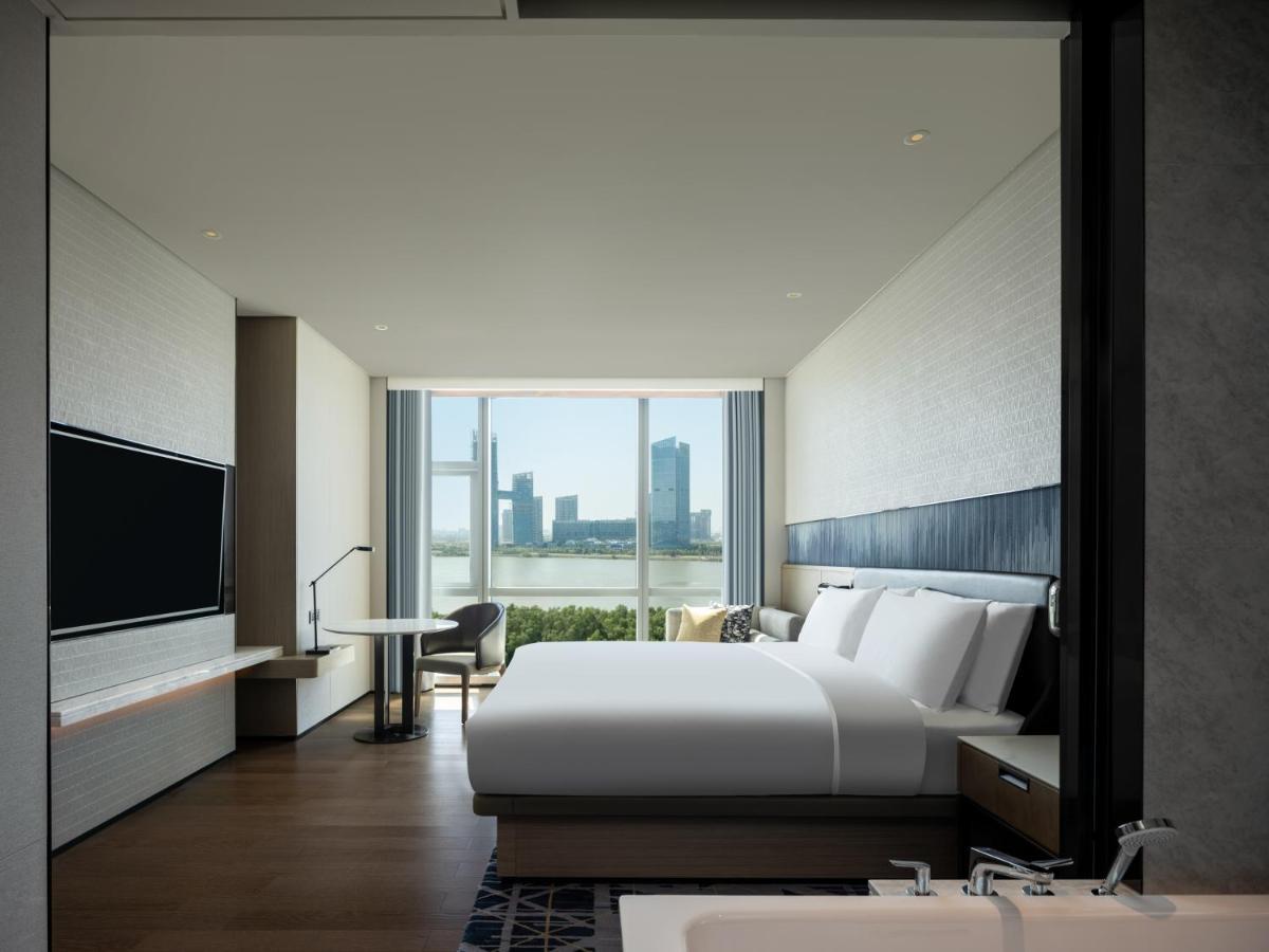 Guangzhou Marriott Hotel Nansha Bagian luar foto